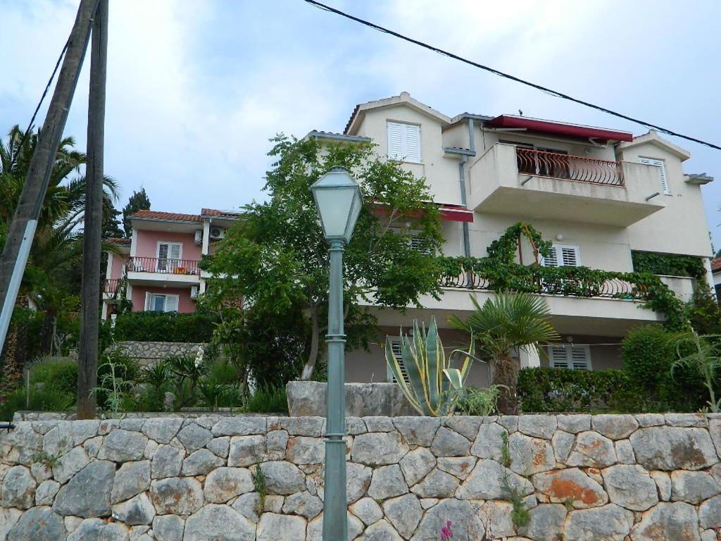 Apartments And Rooms Darinka Vrboska Zewnętrze zdjęcie