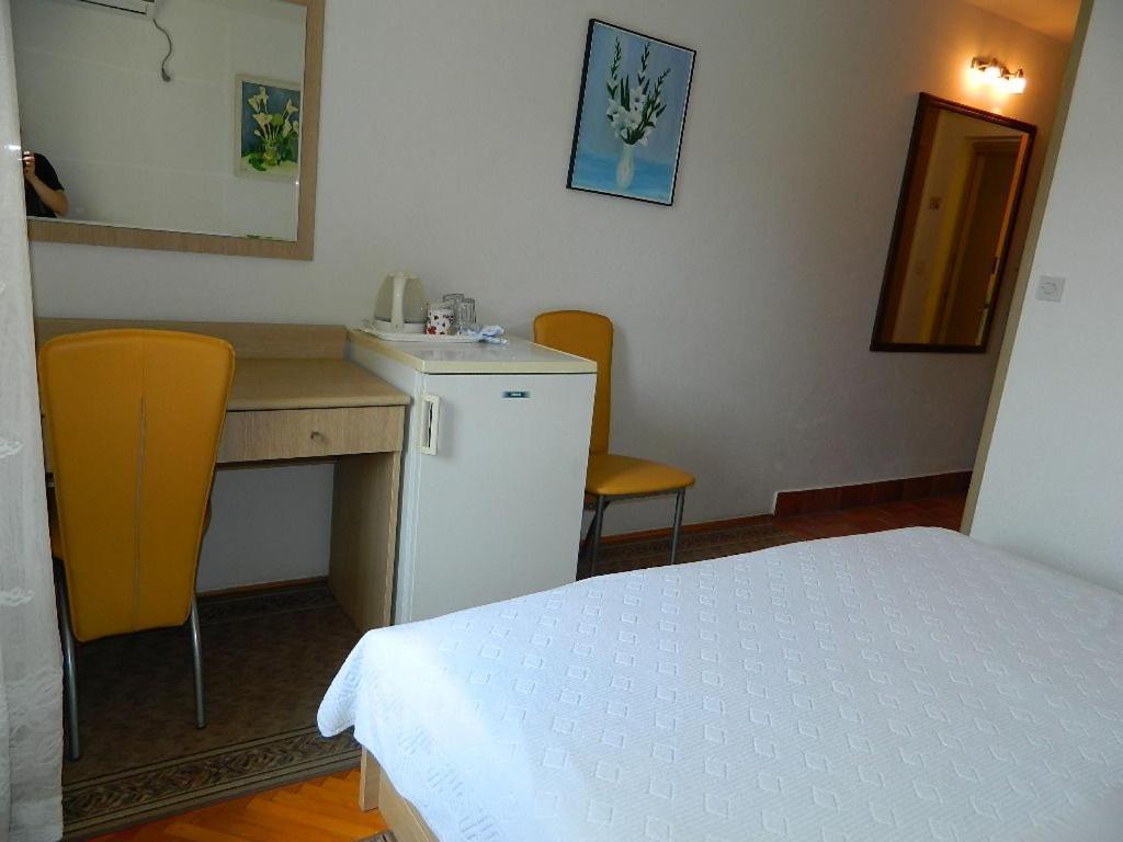 Apartments And Rooms Darinka Vrboska Zewnętrze zdjęcie