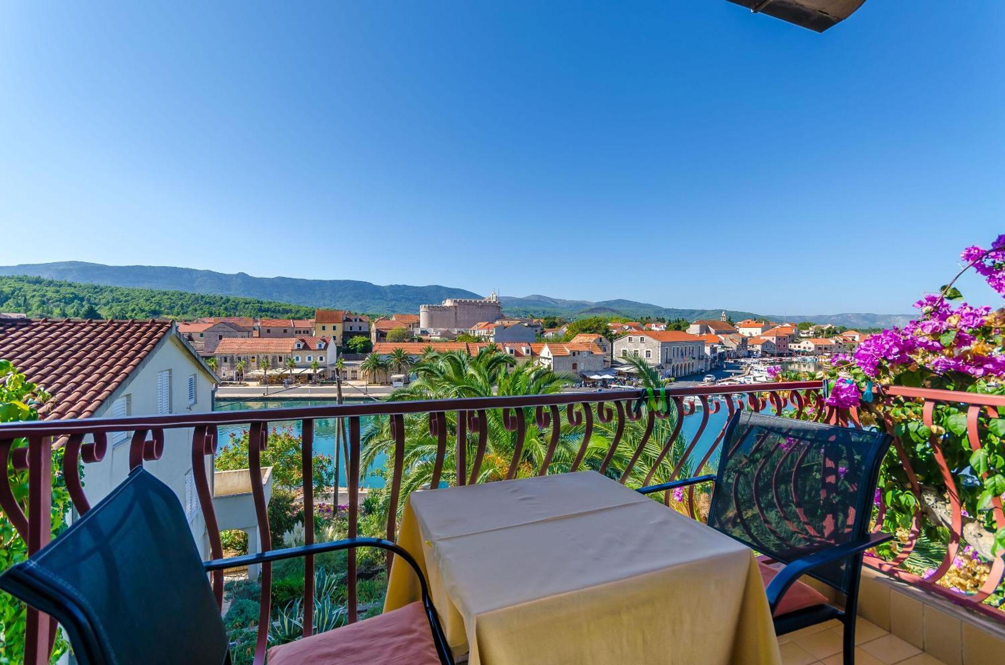Apartments And Rooms Darinka Vrboska Zewnętrze zdjęcie
